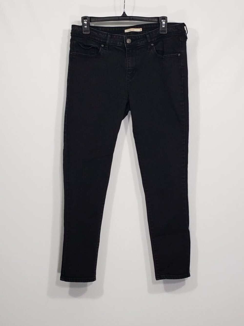 Levis 711  Skinny Black Jeans   Women's 31